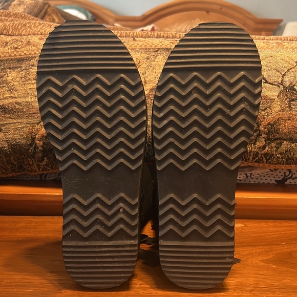 Women’s size 42 boots size 11 I believe - Picture 6 of 6